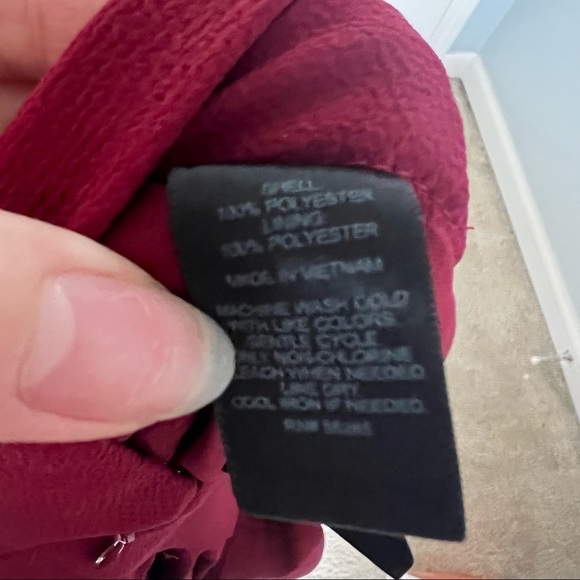 EXPRESS high low folded ruffled wrap skirt in Maroon -  Size: 0 - Picture 6 of 9